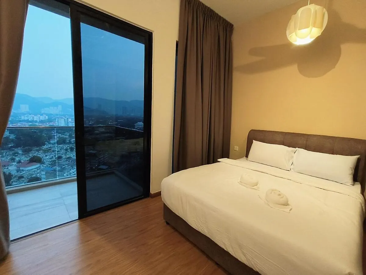 2Br Georgetown Luxury Suite #Rooftoppool #Beacon Malasia