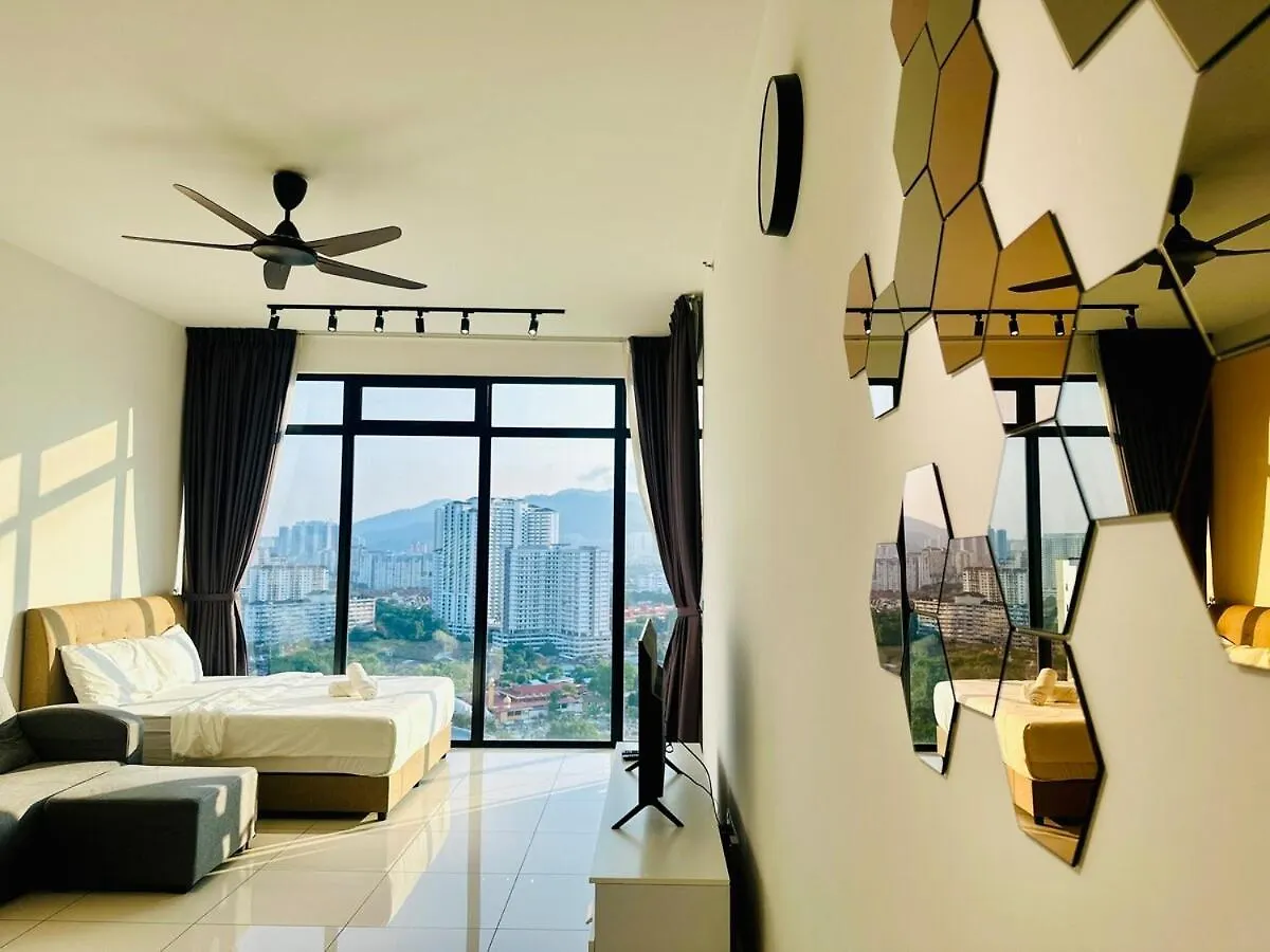Apartamento 2Br Georgetown Luxury Suite #Rooftoppool #Beacon Malasia